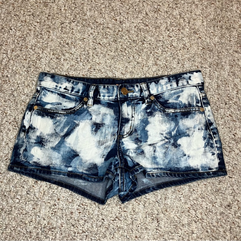 Tory Burch Jean Short Shorts Size 28 Acid Wash